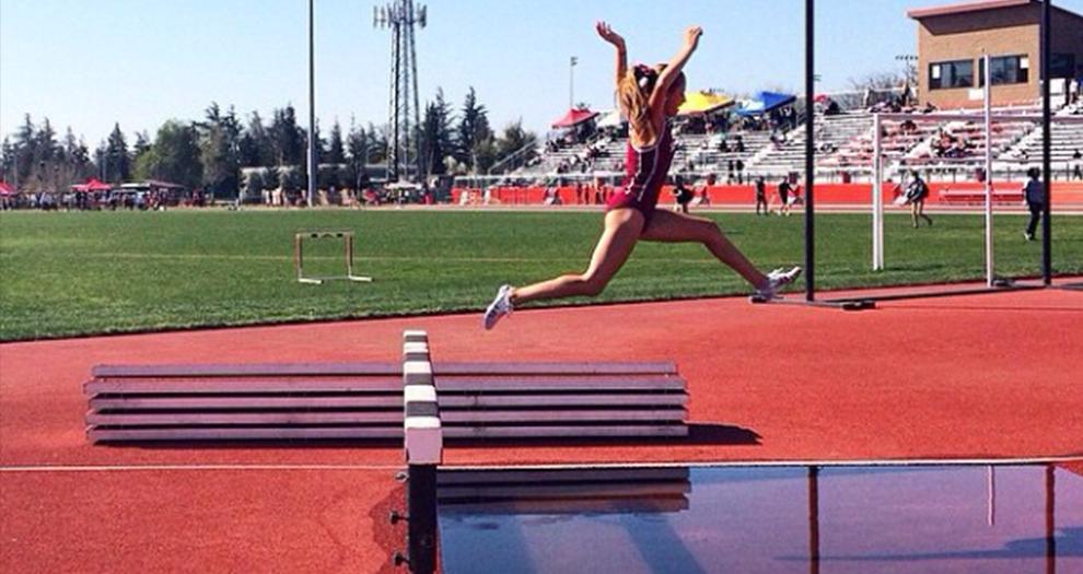 Murphy Sets School Record in Steeplechase as Broncos Compete at Kim Duyst Invitational