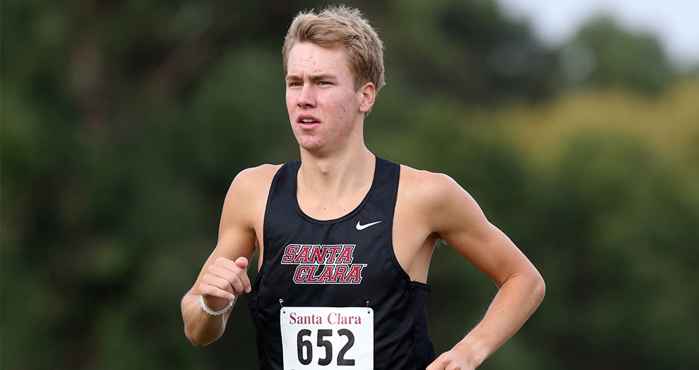 Freshman Evan Misuraca is one of nine men's runners that will compete at 5000m on Friday.