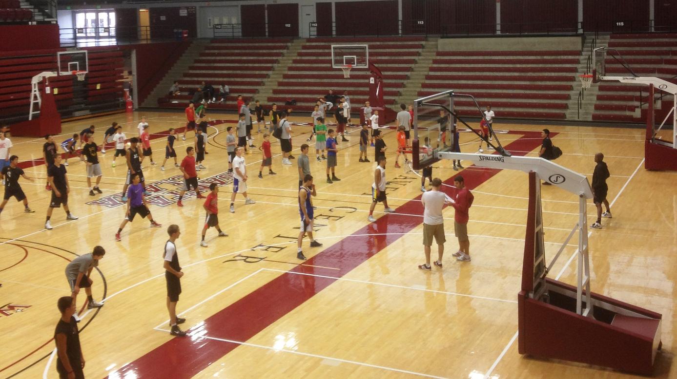 Bronco Basketball Hosts Five Summer Camps