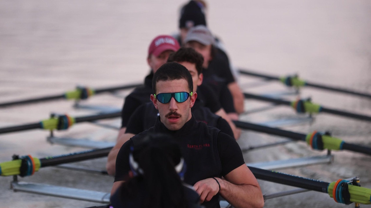 Men's Rowing Off to WIRAs