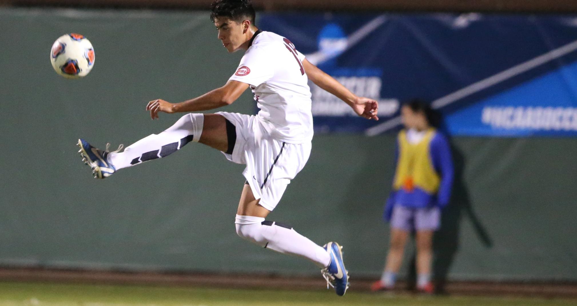 Men's Soccer Falls at Stanford in Second Round of NCAA Tournament
