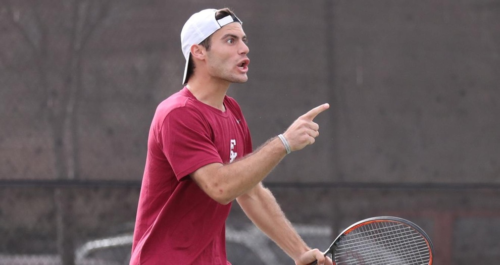 Men’s Tennis Posts Convincing Win, Sweeps Saint Mary’s on Sunday