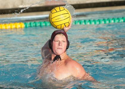 Broncos Advance To WWPA Semi-Finals With 10-6 Win
