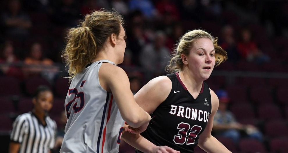 Close Game Goes Against Women's Basketball vs. Saint Mary's in WCC Tournament