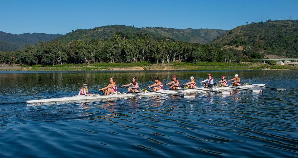 Women's Rowing Looking for Walk-Ons for the Fall Quarter