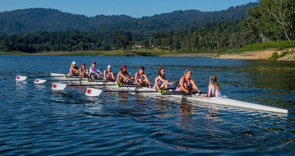 Seven Women's Rowers Named All-Academic