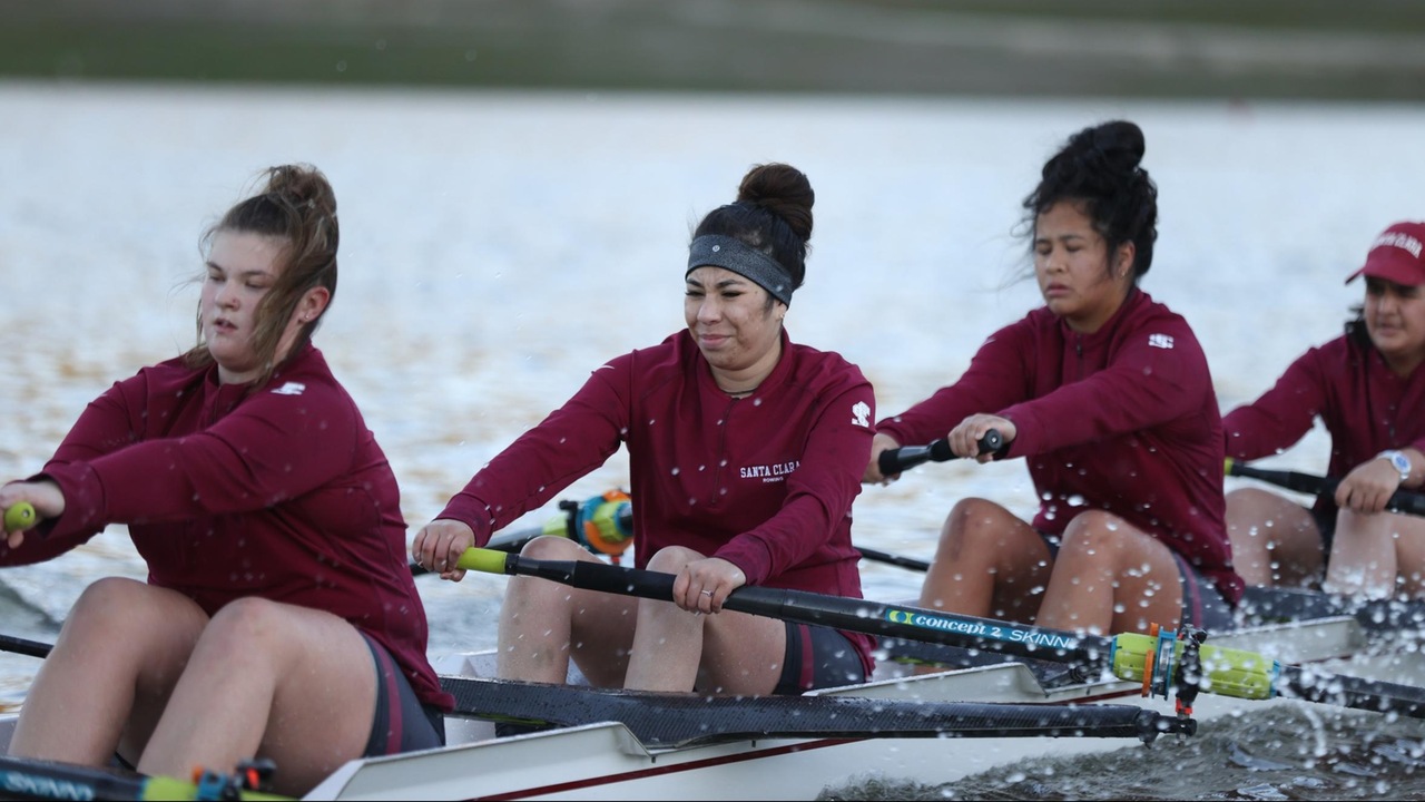 Season Begins for Women's Rowing at California Challenge Cup