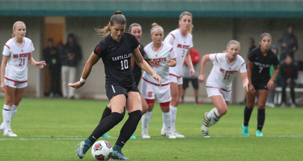 Women's Soccer Moves on to NCAA Quarterfinals with 3-0 Win Over NC State