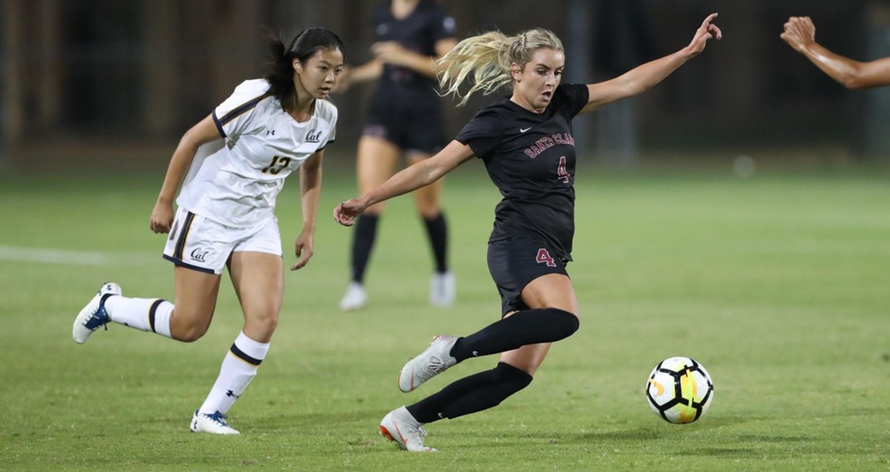 No. 4 Women's Soccer Keeps on Rolling With Win at LMU
