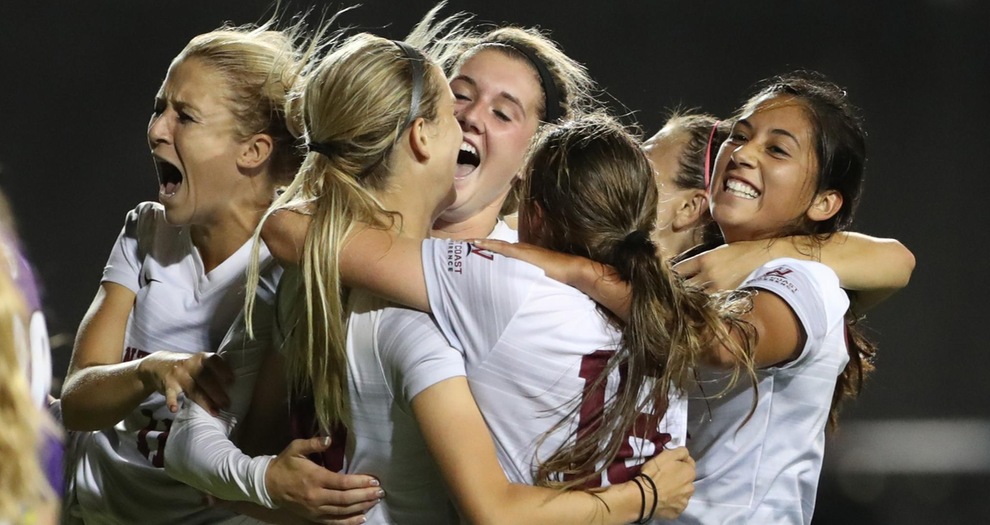 No. 7 Women's Soccer Wins Wild Overtime Match Against Portland