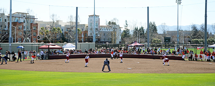 Bronco Softball Hosts Final PCSC Games This Weekend; Senior BBQ After Sunday's Doubleheader at Alumni Park