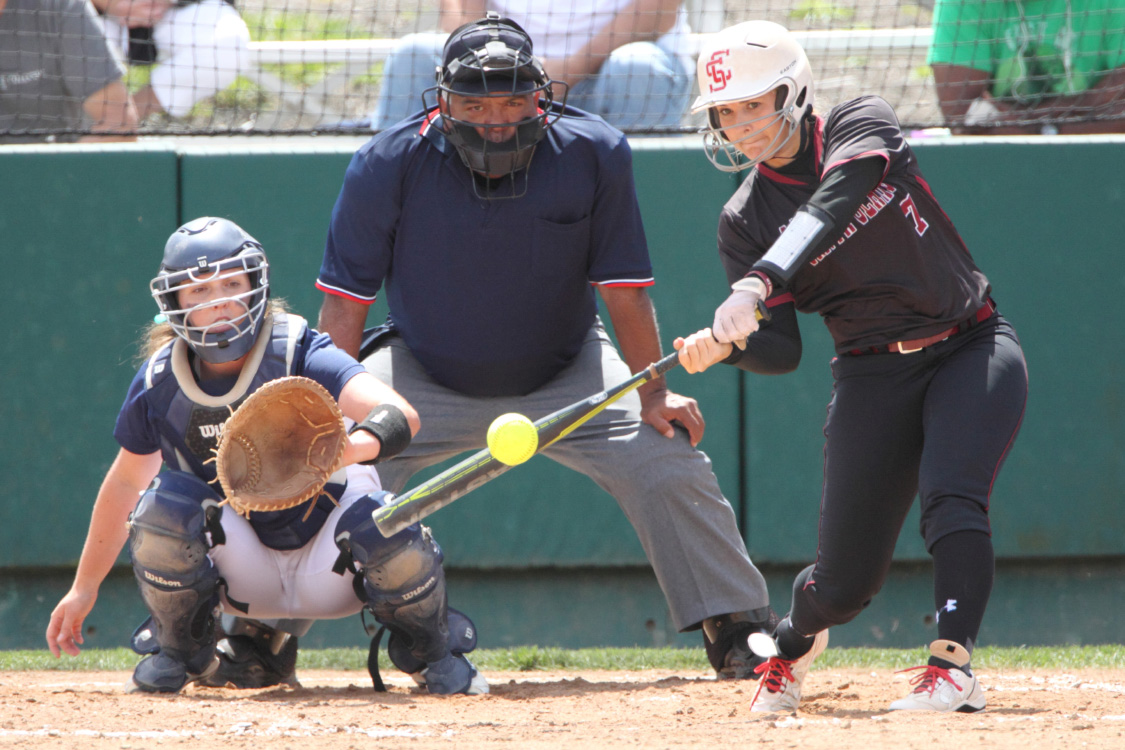 Softball Falls at Utah Valley, Hosts San Diego to Close Out PCSC