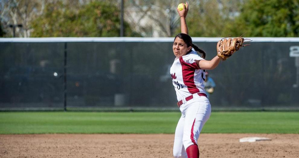 Santa Clara Softball Wins Conference Opener, Game Two Comeback Comes Up Just Short
