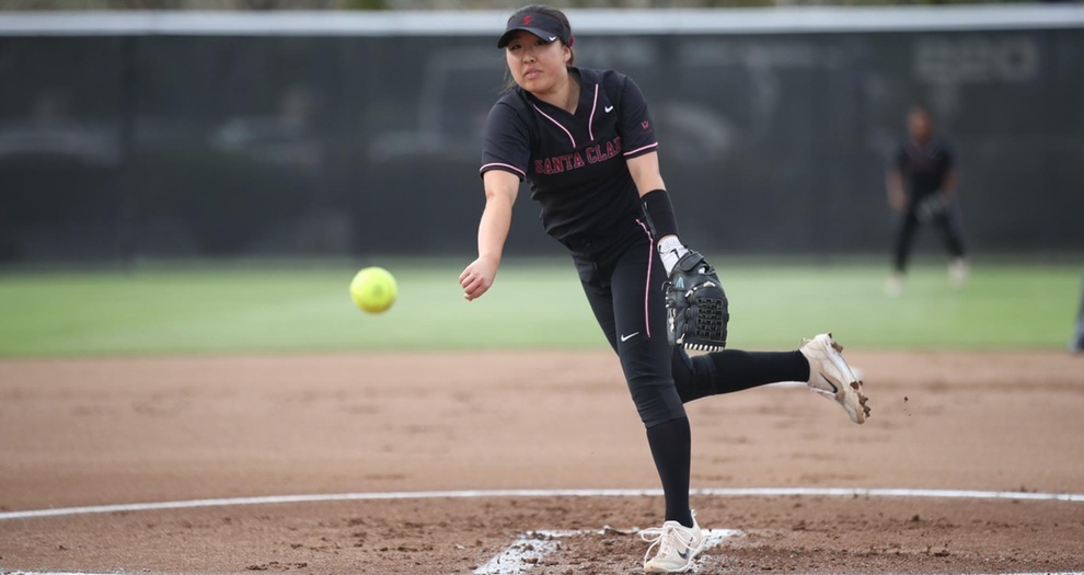 Kim's Incredible Effort Leads Softball to Split with San Diego on Saturday