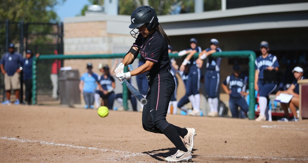 Softball Drops Rubber Match to San Diego in Extras