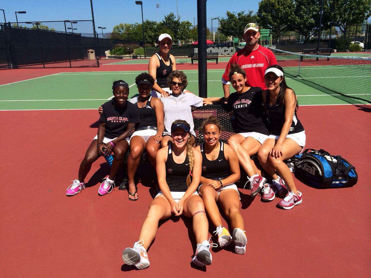 Women's Tennis Clinches Senior Day Victory