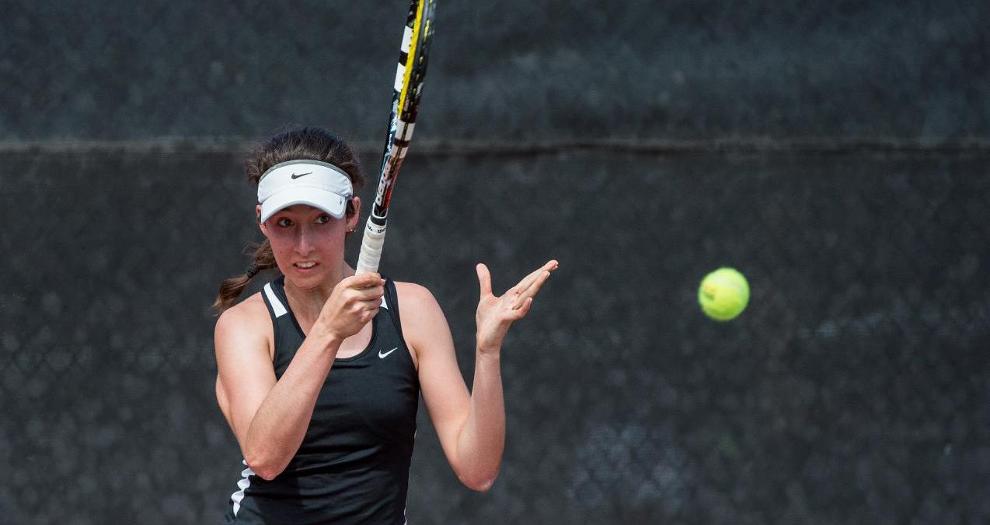 Women’s Tennis faces tough competition on day two of Saint Mary’s Invitational
