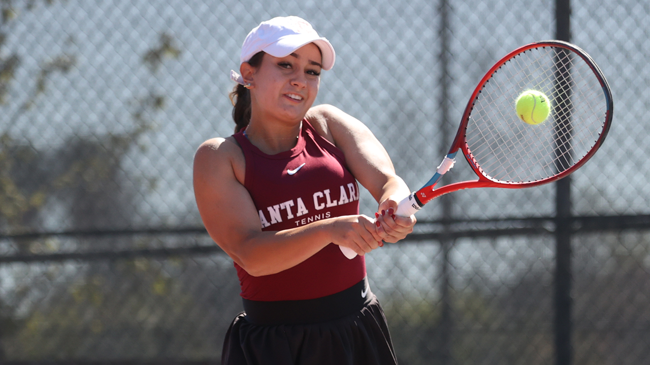 Women’s Tennis Win Streak Snapped at Five by Cal Poly