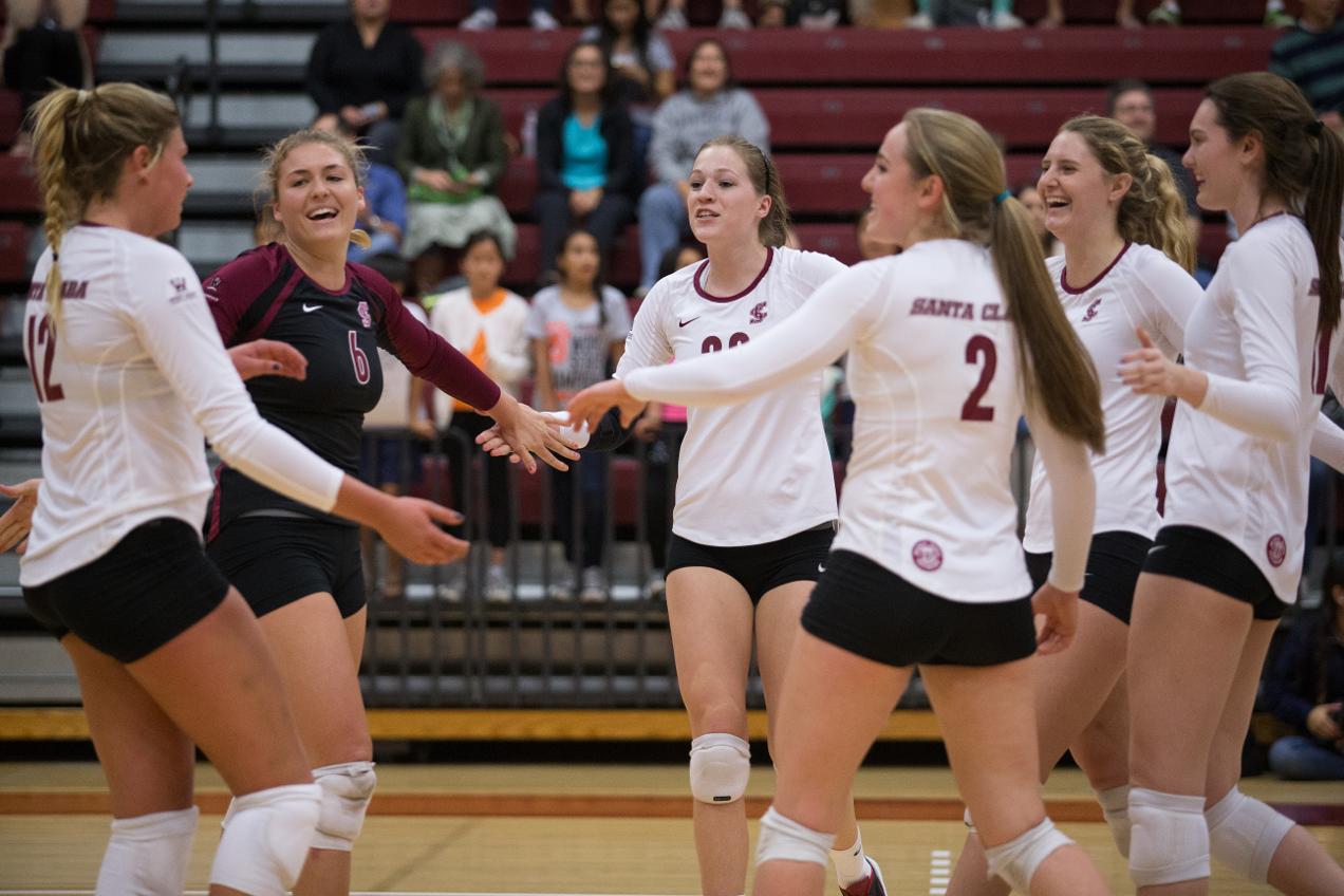 Volleyball Ranked No. 25 In This Week's AVCA Poll