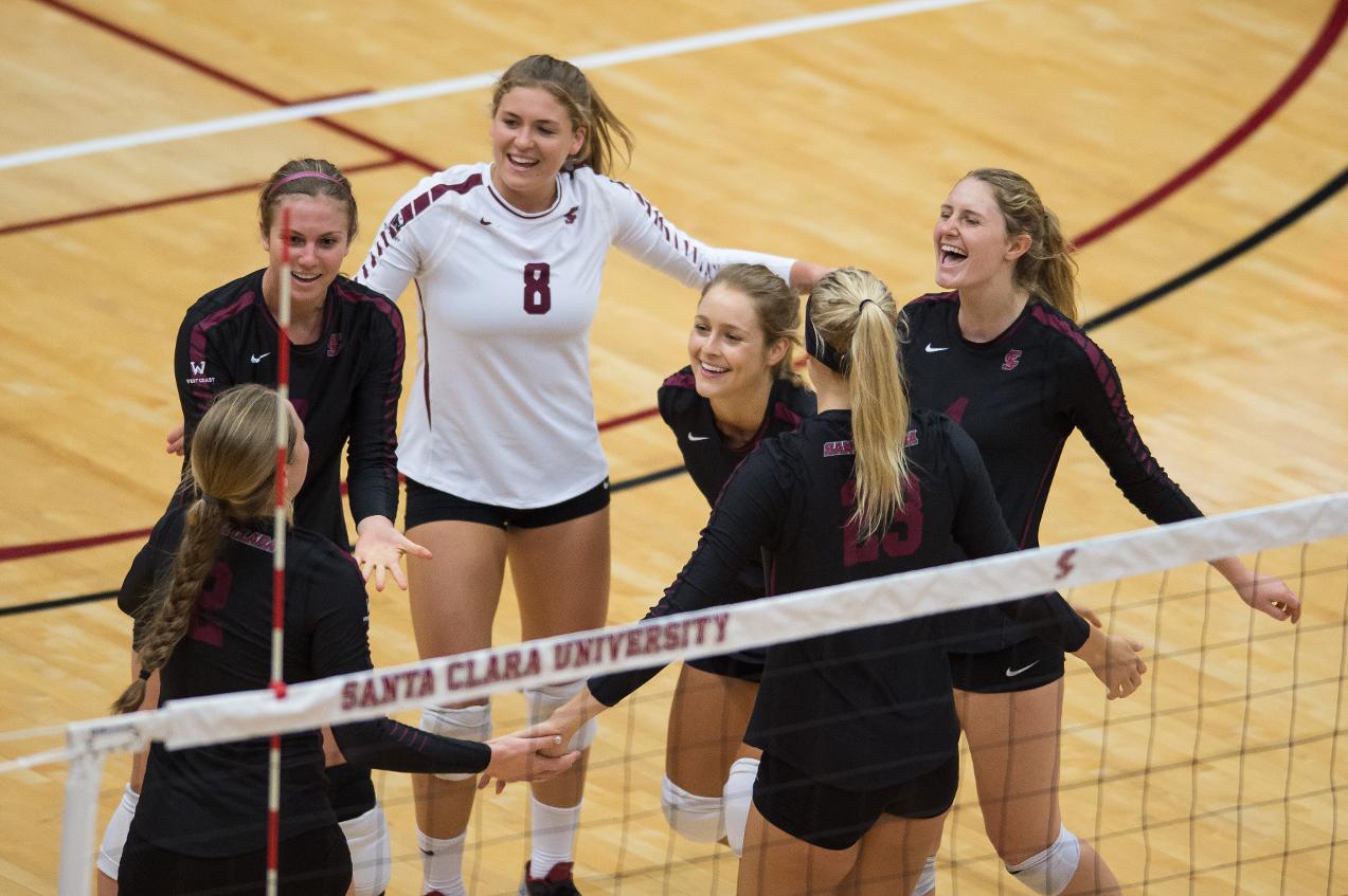 Volleyball Begins NCAA Tournament Play Friday against Michigan