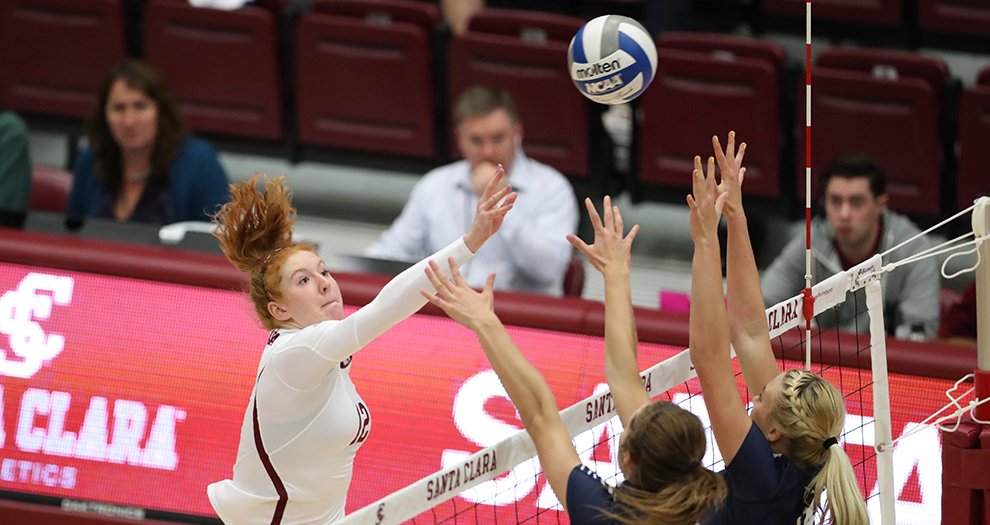 Chloe Loreen is coming off a double-double with 14 kills and 13 digs against Pepperdine on Thursday night.