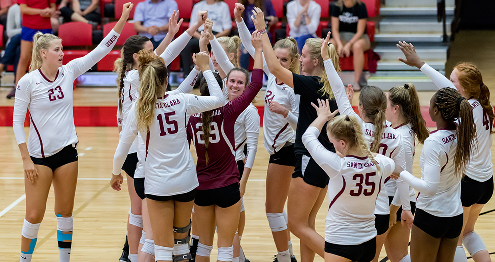 Santa Clara defeated Seattle to remain perfect all-time against the Redhawks, including a 4-0 overall record and 12-0 set record. (Photo by Mike Centioli/Courtesy Seattle Athletics)