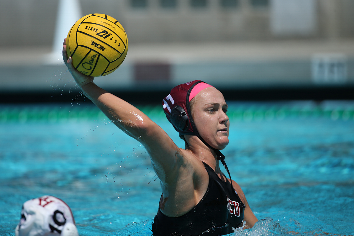 Women's Water Polo Downs Cal State Monterey Bay, 16-9