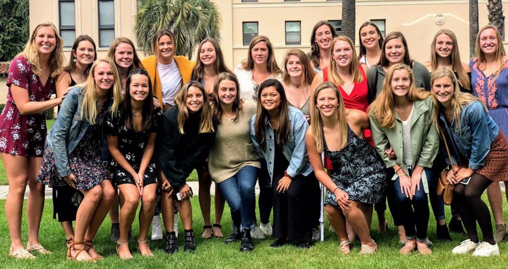 Women’s Water Polo Hands Out Awards at End-of-Season Banquet