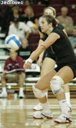 Volleyball Upsets No. 22 Long Beach State, 3-0