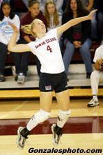 Volleyball Tops Arkansas in Five-Game Thriller