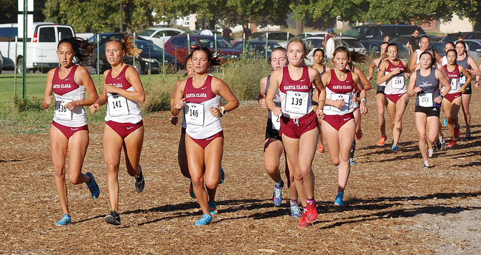 The Santa Clara women's team enters the Bronco Invitational on the strength of two consecutive third-place finishes. (Photo: Paul Davidson)