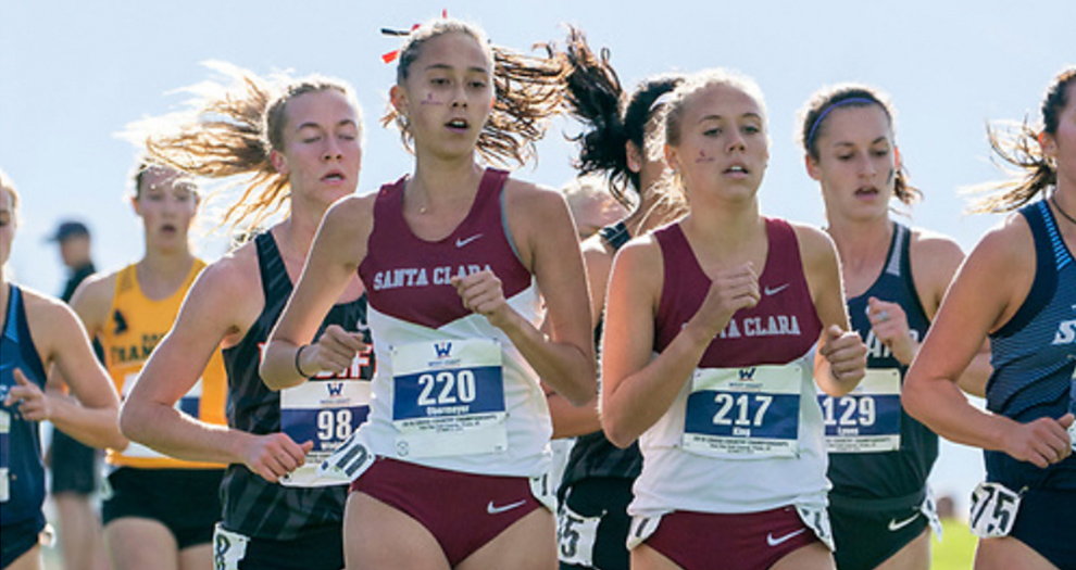 Noelani Obermeyer (220) and Sarah King (217) turned in two of Santa Clara's best performances at the Bronco Challenge. (Photo: West Coast Conference)