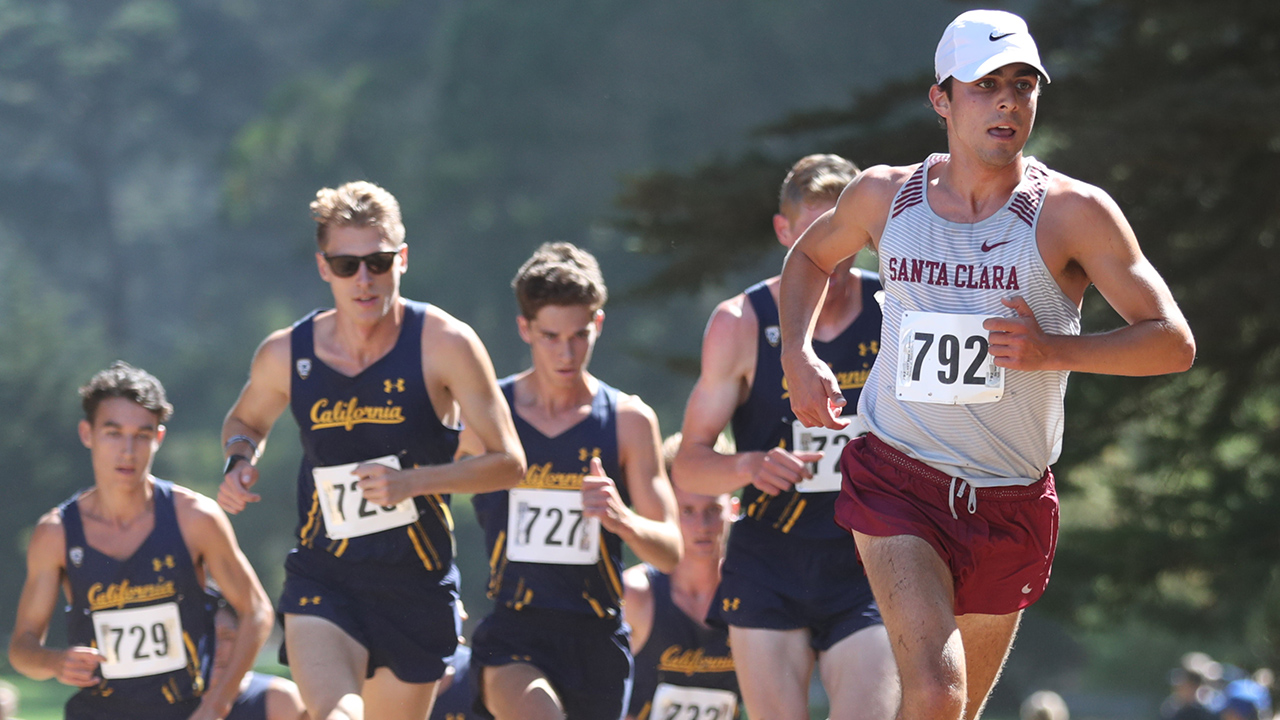 James Konugres led the men's team with an 11th-place finish Saturday at Hellman Hollow.