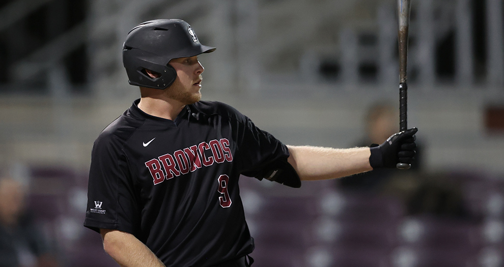 Late Rally Lifts Baseball to Series Opening Win Over UC San Diego on Thursday