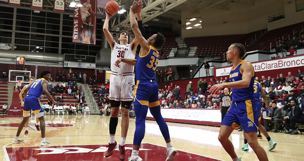 Men’s Basketball With Wire-to-Wire Victory Over San José State on Wednesday