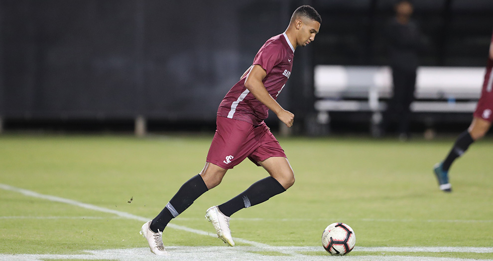 Men's Soccer Faces First-Place LMU in Key WCC Matchup This Weekend