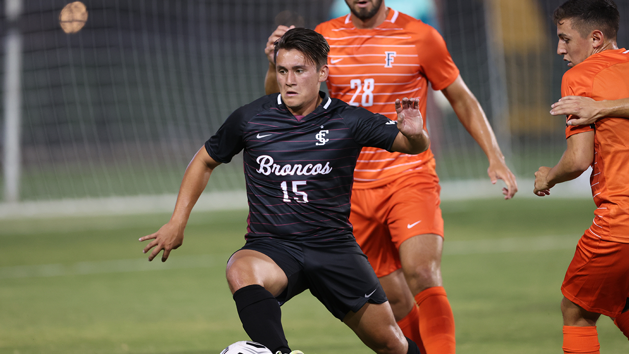 Men’s Soccer Drops Home Contest to Cal State Fullerton on Friday