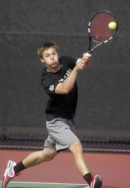 No. 67 Bronco Men's Tennis Bested By No. 6 Pepperdine In Competitive Match