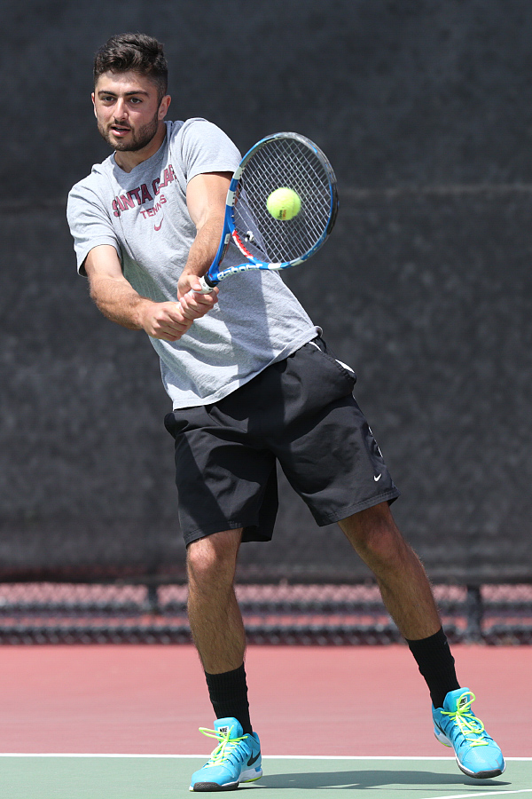 Men's Tennis Sweeps Sonoma State in Home Opener