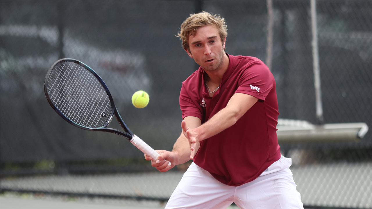 Men’s Tennis with a Pair of Sweeps on Sunday