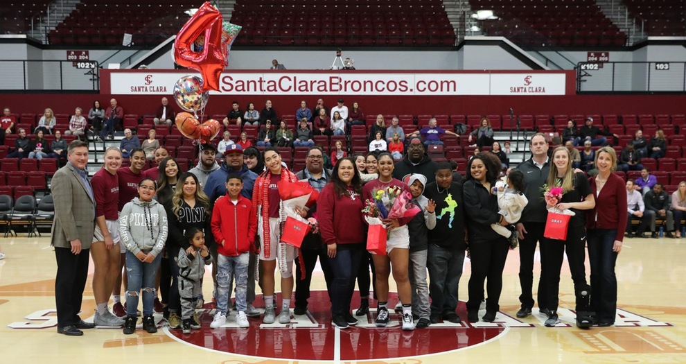 Women's Basketball Has Record Day in Senior Day Blow Out of Portland