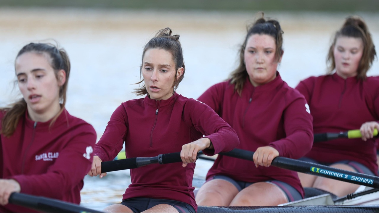 Women's Rowing Off to Omaha