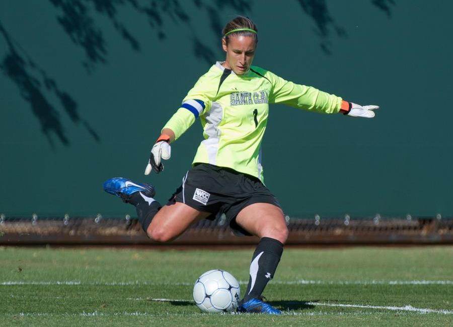 Women's Soccer's Henninger Named U.S. Soccer Young Female Athlete of the Year