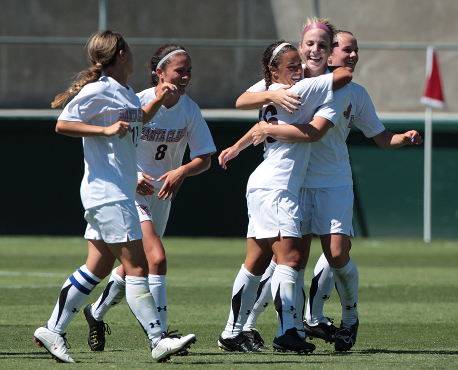 The team celebrates a goal by Anessa Patton  (Don Jedlovec Photo)