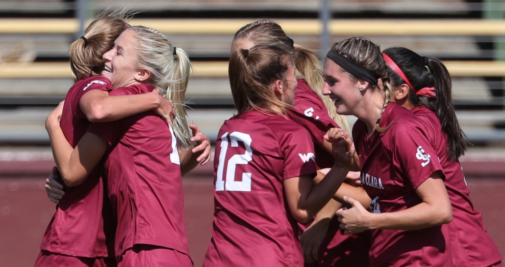 Huge Second Half Lifts No. 24 Women's Soccer Over San Diego