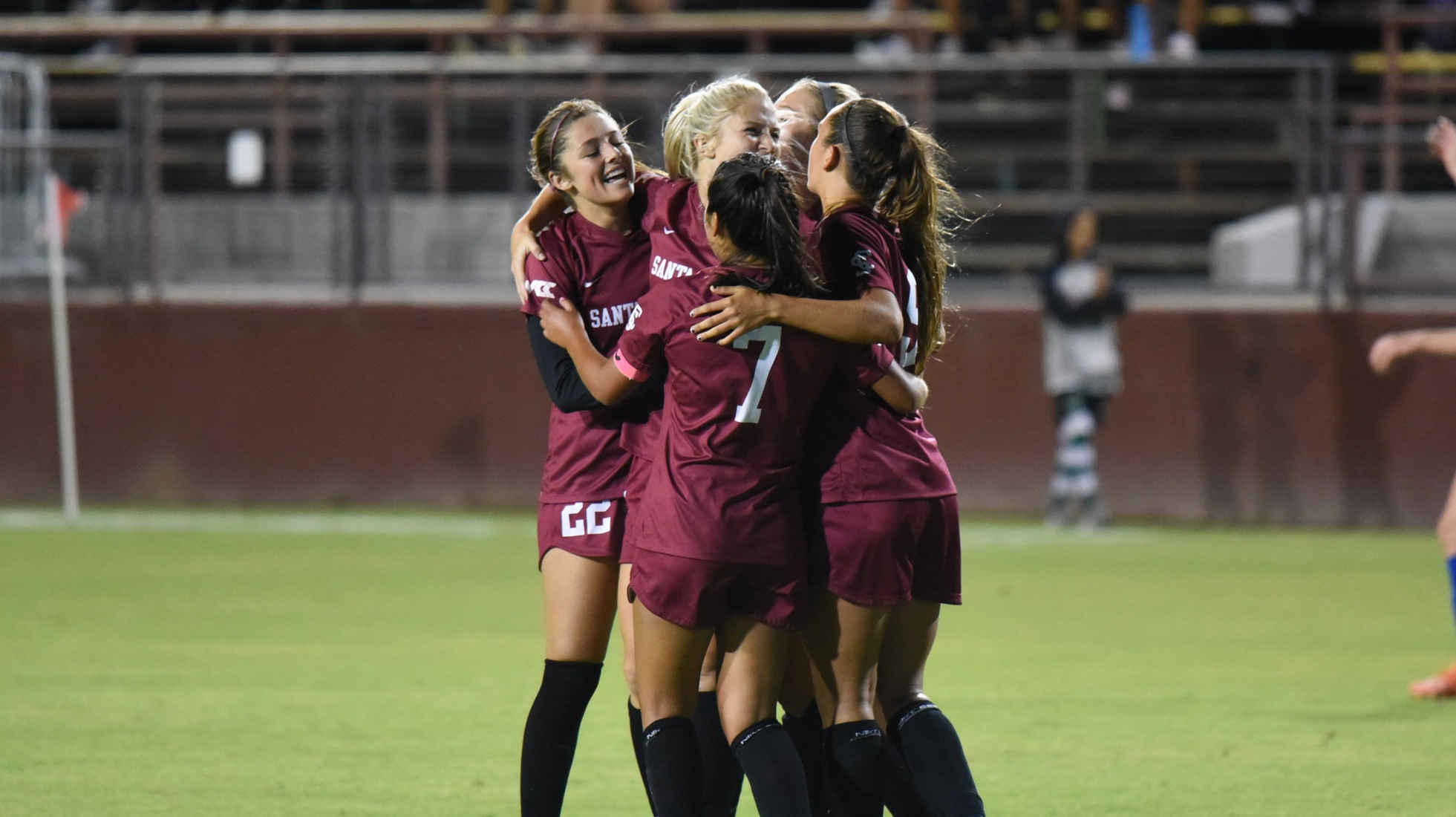 Strong Second Half Propels Women's Soccer To Win Over UC Santa Barbara