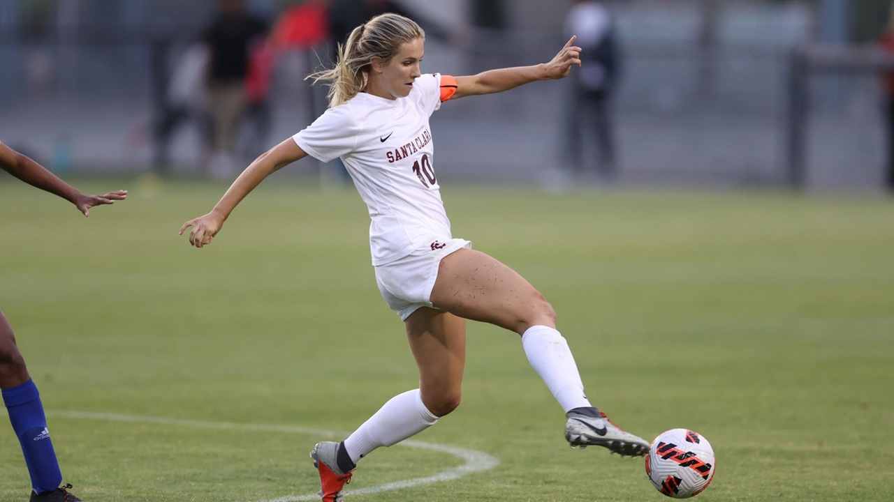 No. 2 Women's Soccer Battles To 1-1 Draw at Cal