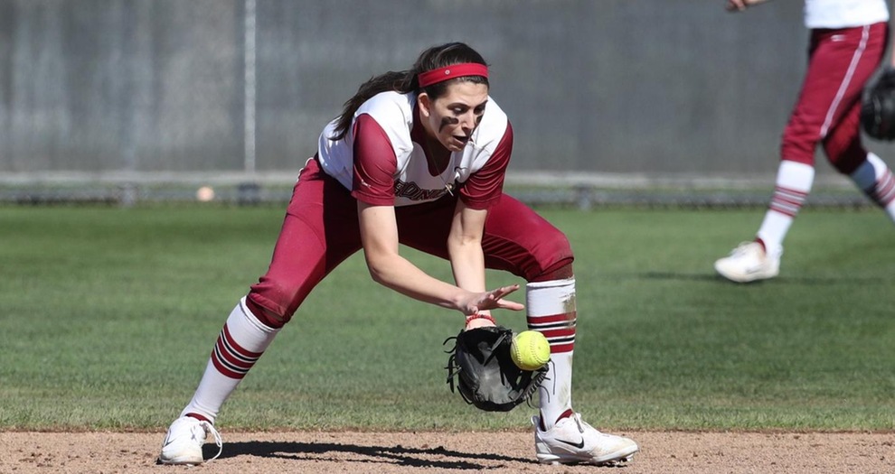 Game Two Win Over UIC Gives Softball Split
