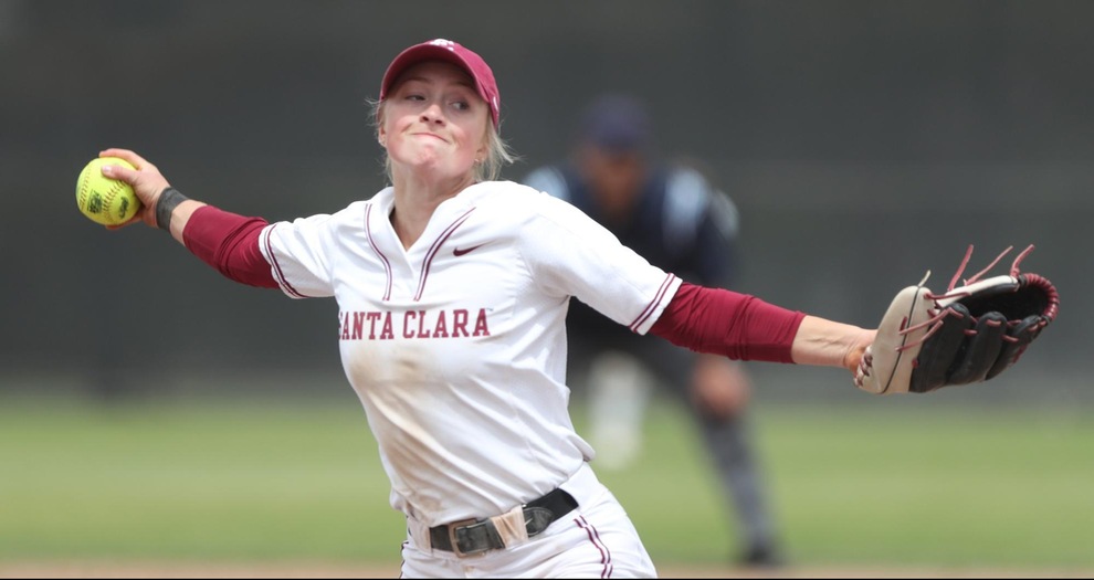 Softball Drops Rubber Match in Extras to LMU