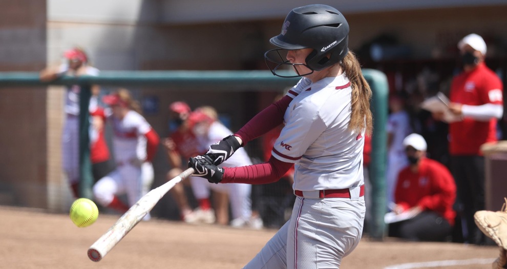 Offense Leads the Way as Softball Beats San Diego for Series Win